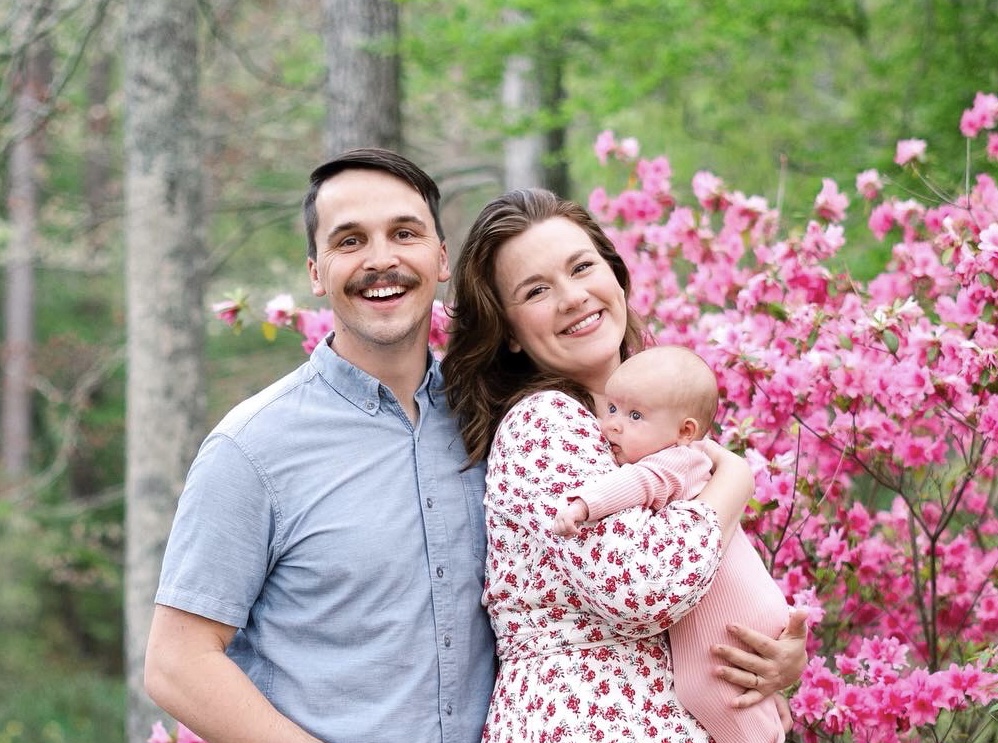 D886D5E2-E116-4117-B00A-C2CC46FFE18E